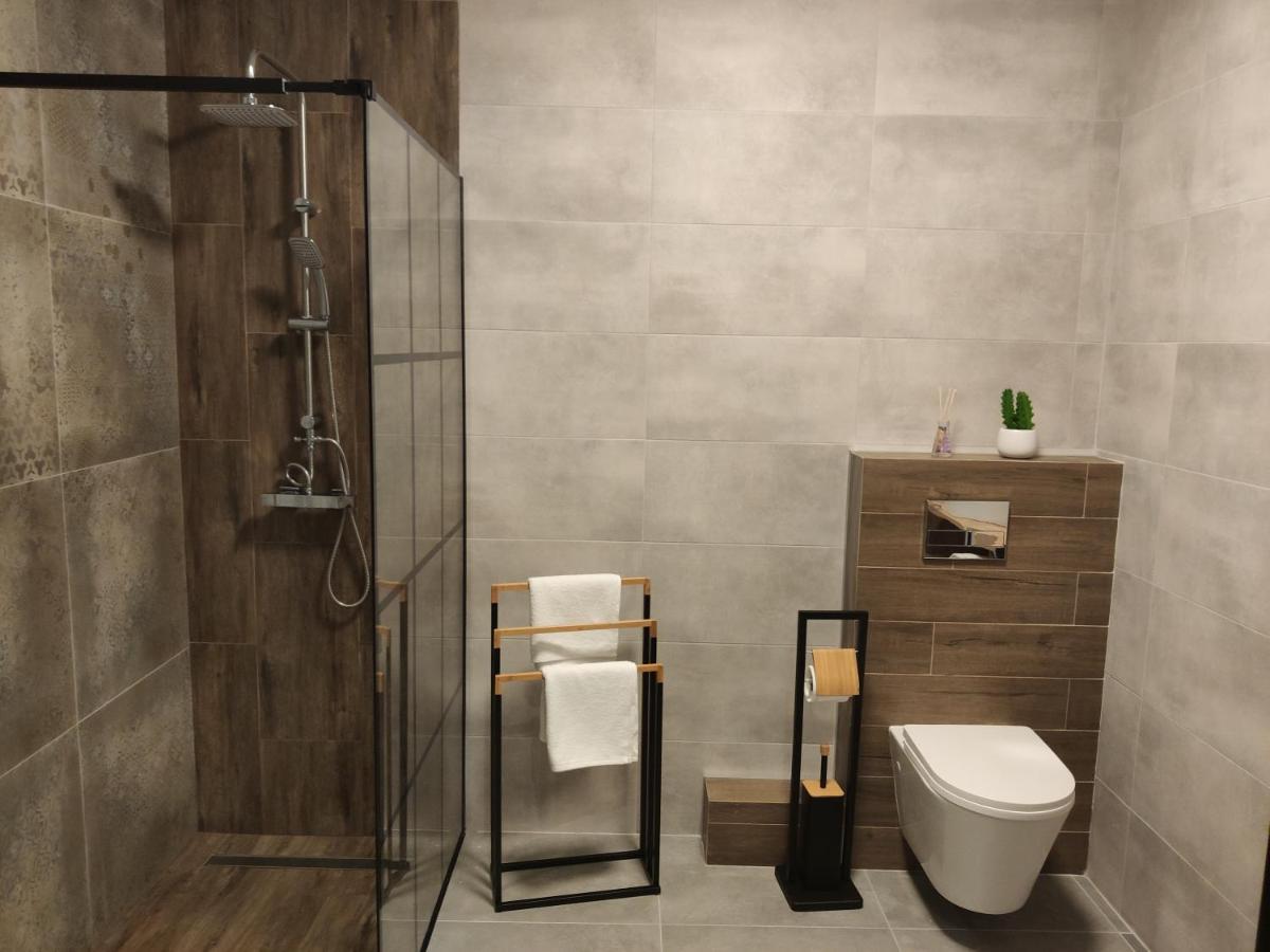 شقة وودج  في Apartament Milionova المظهر الخارجي الصورة