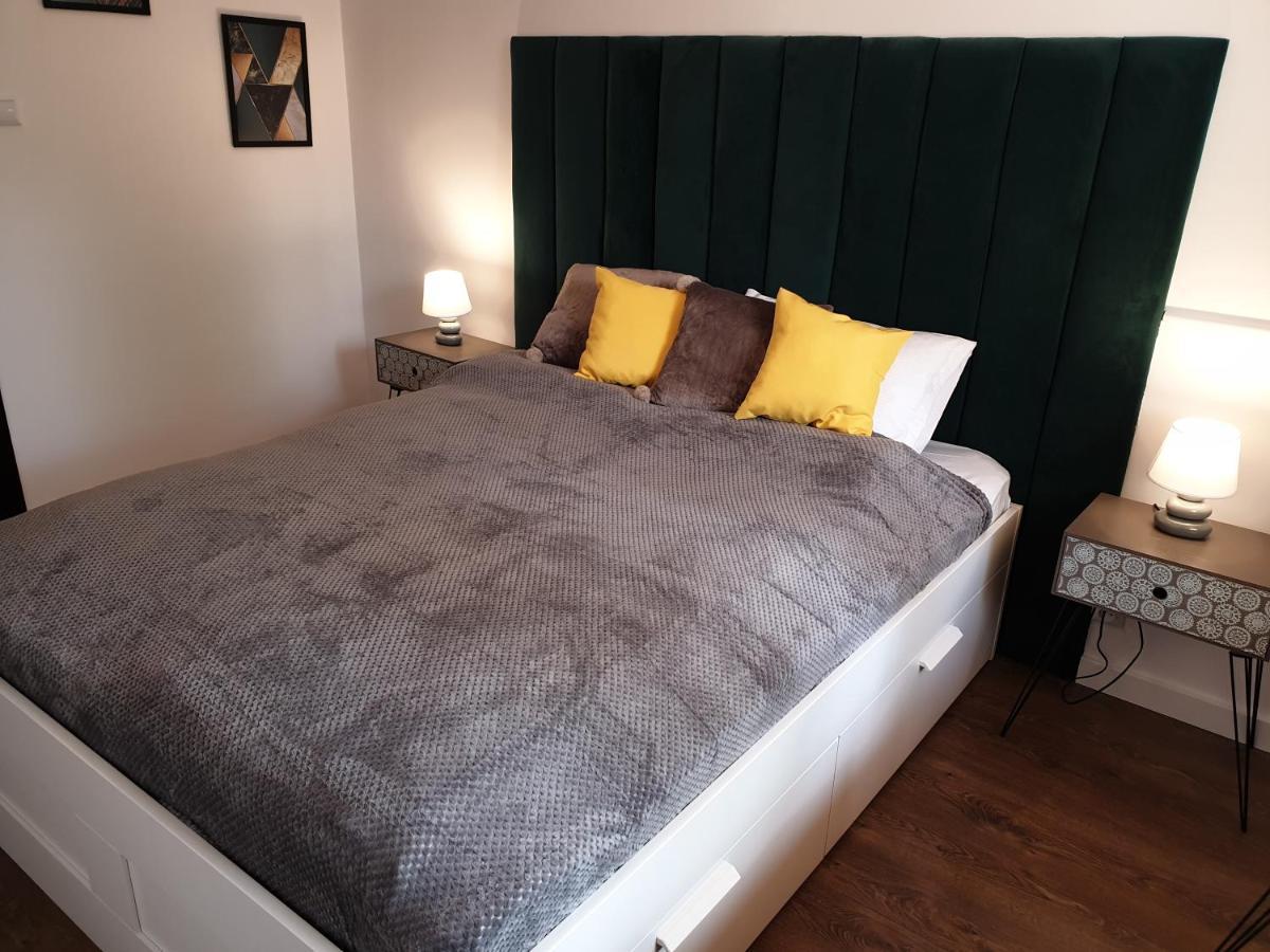 شقة وودج  في Apartament Milionova المظهر الخارجي الصورة